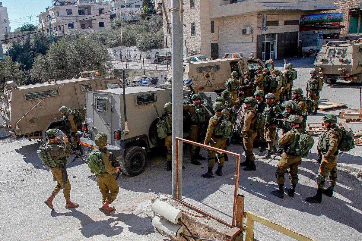 12 Tentara Israel Terluka Dalam Serangan Penabrakan Mobil di Yerusalem